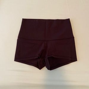 Women’s Lululemon Tight Workout Short